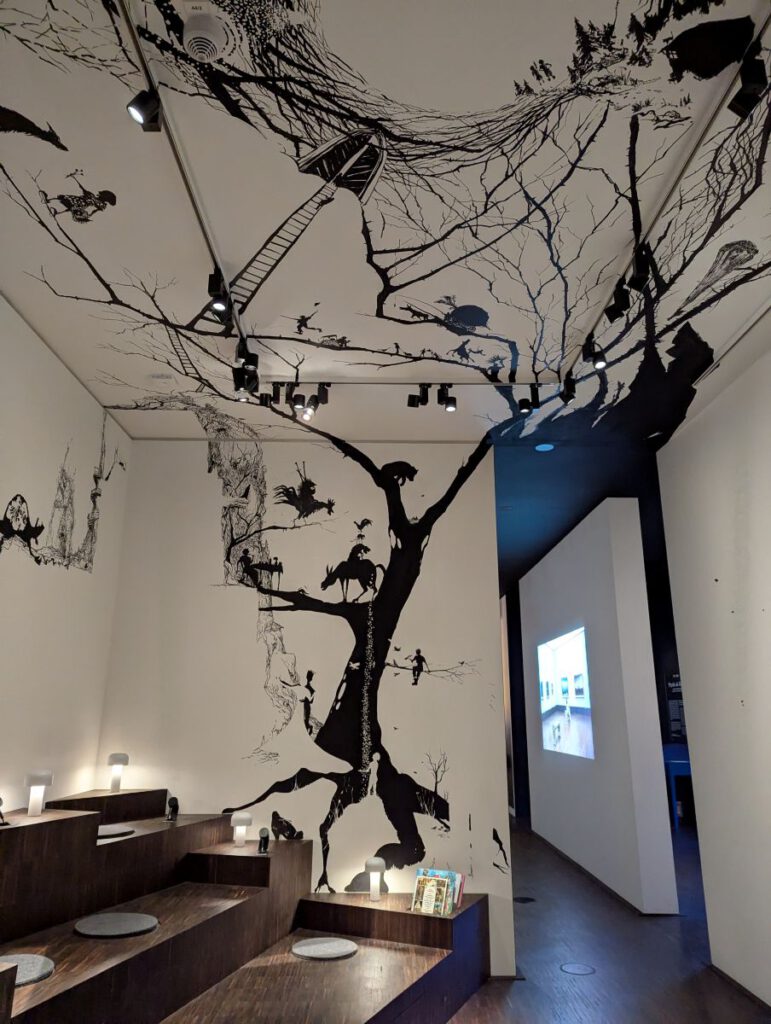 Im Deutschen Romantikmuseum gibt es einen Gruppenraum zum Thema Märchen.
