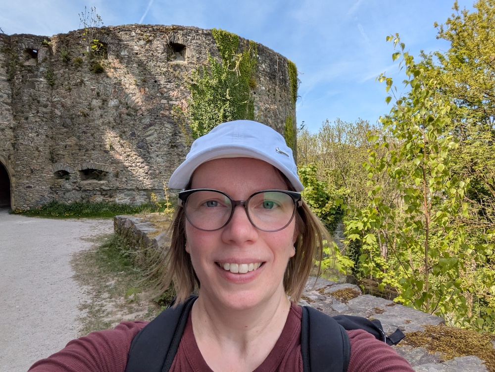 Burg Königstein ist schnell erreicht - textiler Sonnenschutz ist wichtig.